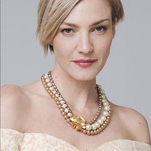 Freshwater pearl & Large flower statement necklace